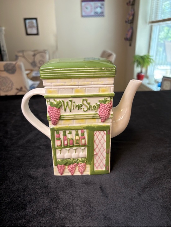 Other - Wine Shop Ceramic Teapot in Green and Pink - Decorative Home Kitchen